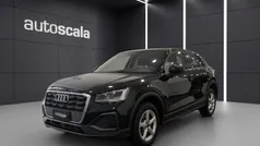 Absolute black metallic Usata 2024 Audi Q2 Business SUV | 29.990 € (Buon prezzo)