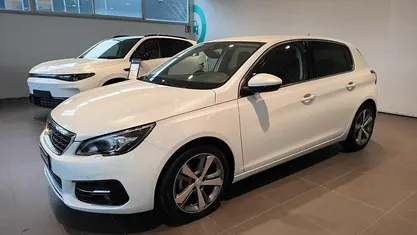 Usata Peugeot 308 Allure 131 CV (96 kW) 2020 Bianco Berlina