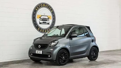 Usata Smart ForTwo Cabrio 90 CV (66 kW) 2019 Grigio Cabrio