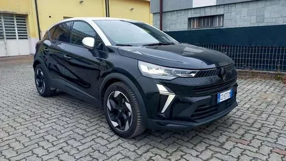 Usata 2025 Renault Captur Techno SUV | 19.500 € (Buon prezzo)