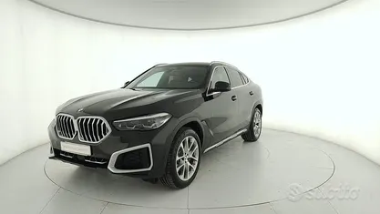 Usata 2022 BMW X6 xLine SUV | 63.800 € (Buon prezzo)