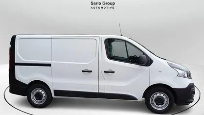 Usata Renault Trafic 145 CV (106 kW) 2021 Bianco Monovolume