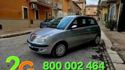 Usata Lancia Ypsilon 75 CV (55 kW) 2006 Giallo Utilitaria