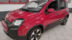 Rosso Usata 2024 Fiat Grande Panda Cross Plus Due volumi | 14.400 € (Buon prezzo)