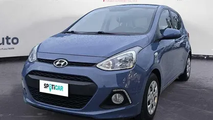 Usata 2016 Hyundai i10 Comfort Utilitaria | 8900 € (Buon prezzo)