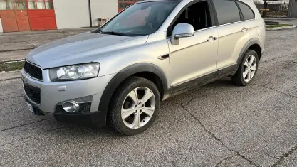 Usata Chevrolet Captiva LTZ 184 CV (135 kW) 2013 Grigio SUV