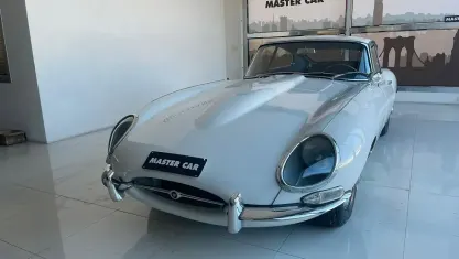 Usata Jaguar E-Type 265 CV (194 kW) 1960 Bianco Coupé