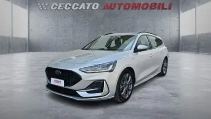 Usata Ford Focus ST-Line 116 CV (85 kW) 2023 Argento Station wagon
