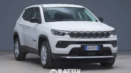 Usata 2024 Jeep Compass Altitude SUV | 27.432 € (Buon prezzo)