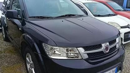 Usata Fiat Freemont 140 CV (102 kW) 2012 Verde SUV