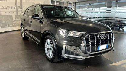 Begagnad Audi Q7 Sport 231 HK (169 kW) 2023 Svart SUV