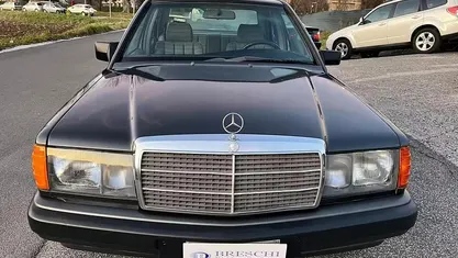 Usata Mercedes 190 122 CV (89 kW) 1989 Berlina