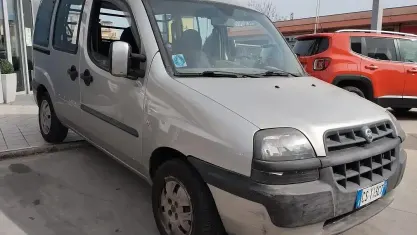 Usata Fiat Doblò Dynamic 105 CV (77 kW) 2004 Grigio Monovolume