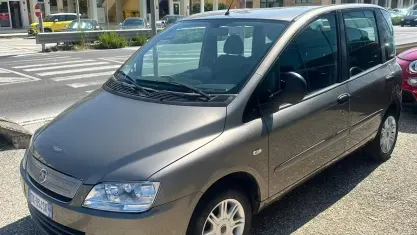 Usata Fiat Multipla Dynamic 103 CV (75 kW) 2009 Giallo Monovolume