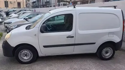 Usata Renault Kangoo 90 CV (66 kW) 2011 Bianco Monovolume