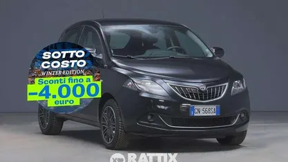 Nero Usata 2023 Lancia Ypsilon Gold Due volumi | 11.984 € (Buon prezzo)