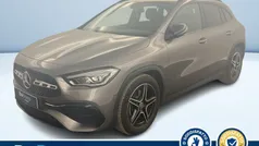 Grigio metallizzato Usata 2022 Mercedes GLA220 Premium SUV | 36.700 € (Super prezzo)