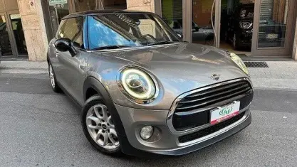 Usata Mini Cooper D Hype 116 CV (85 kW) 2018 Grigio Utilitaria