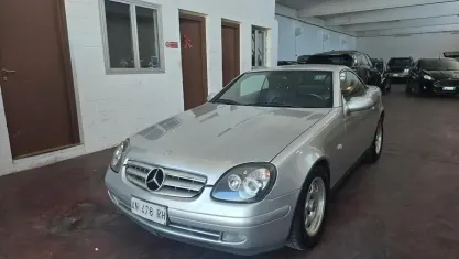 Usata Mercedes SLK200 136 CV (100 kW) 1997 Grigio Cabrio