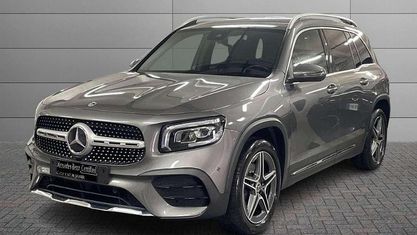 Käytetty Mercedes GLB200 Premium 150 HP (110 kW) 2023 Harmaa Katumaasturi