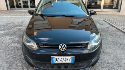 Usata VW Polo Trendline 75 CV (55 kW) 2009 Nero Utilitaria