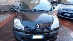 Usata 2009 Renault Modus Monovolume | 2300 € (Ottimo prezzo)