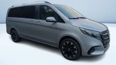 Blu metallizzato Nuova 2025 Mercedes V250 Avantgarde Monovolume | 80.000 €
