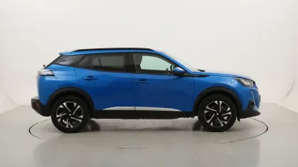 Usata Peugeot e-2008 Allure 56 kW (77 CV) 2021 Blublu SUV