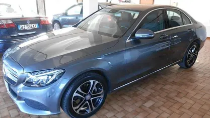 Usata Mercedes C220 170 CV (125 kW) 2017 Grigio Berlina
