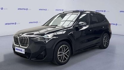 Käytetty BMW X1 M Sport 170 HP (125 kW) 2025 Musta Katumaasturi