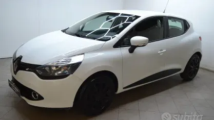 Usata Renault Clio IV 73 CV (53 kW) 2015 Bianco Berlina