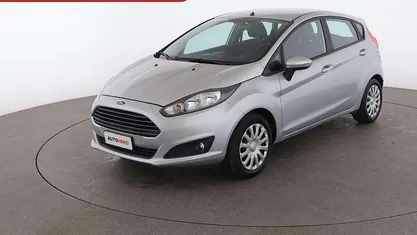 Grigio Usata 2015 Ford Fiesta Business Edition Tre volumi | 8399 € (Buon prezzo)