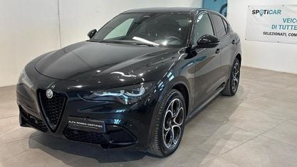 Usata Alfa Romeo Stelvio Veloce 209 CV (153 kW) 2025 Nero SUV