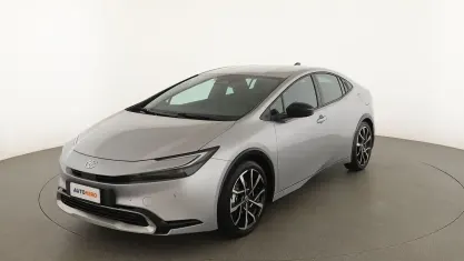 Nuova Toyota Prius Lounge 223 CV (164 kW) 2025 Argento Utilitaria