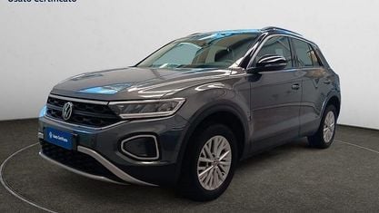 Usado VW T-Roc Life 150 CV (110 kW) 2024 Gris SUV