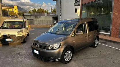 Grigio Usata 2013 VW Caddy Trendline Monovolume | 12.000 € (Buon prezzo)