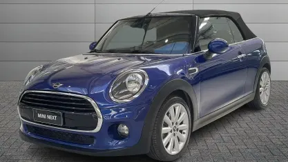 Usata Mini Cooper D Cabriolet 116 CV (85 kW) 2019 Blu Cabrio