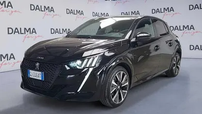 Usata Peugeot 208 GT 131 CV (96 kW) 2022 Utilitaria