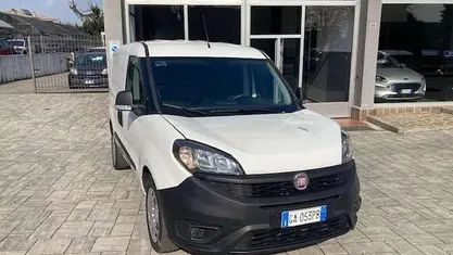 Usata 2020 Fiat Doblò Easy Monovolume | 7999 € (Super prezzo)