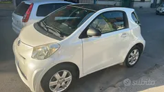 Bianco Usata 2009 Toyota iQ Sol Due volumi | 4200 € (Buon prezzo)