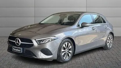 Usata Mercedes A180 Advanced 116 CV (85 kW) 2025 Grigio Berlina