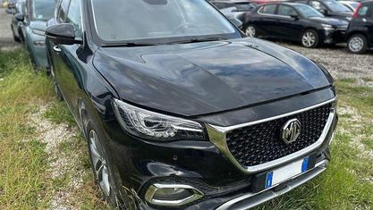 Gebraucht MG HS Luxury 162 PS (119 kW) 2023 Schwarz SUV