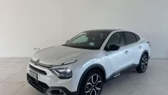 Usata 2023 Citroën e-C4 Shine Tre volumi | 24.890 € (Buon prezzo)