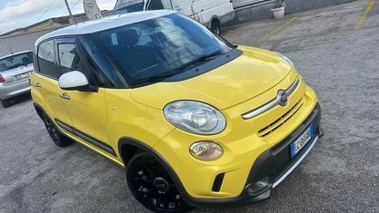 Usata Fiat 500L Trekking 105 CV (77 kW) 2013 Giallo Monovolume