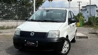 Usata Fiat Panda Active 54 CV (39 kW) 2009 Bianco Utilitaria