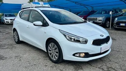 Usata Kia Ceed 110 CV (80 kW) 2014 Bianco Utilitaria