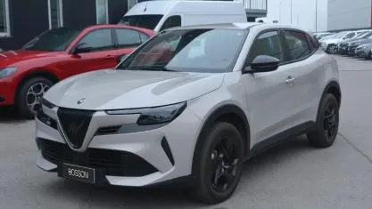 Usata Alfa Romeo GT Junior 136 CV (100 kW) 2025 Bianco SUV