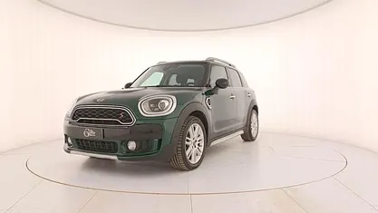 Verde metallizzato Usata 2019 Mini Cooper SD Countryman Hype SUV | 18.900 € (Ottimo prezzo)