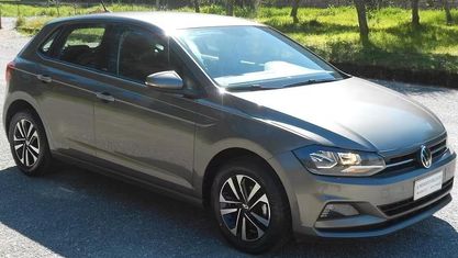 Begagnad VW Polo 95 HK (69 kW) 2021 Grå Halvkombi