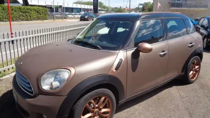 Usata Mini Cooper D Clubman 109 CV (80 kW) 2010 Marrone Station wagon